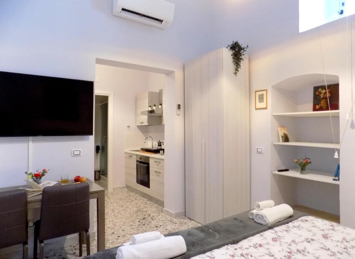 Treehouse Apartment Bari Exterior photo