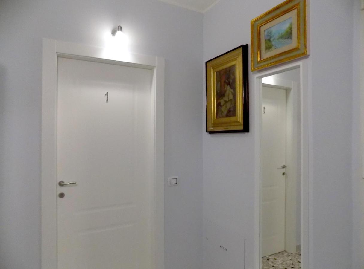 Treehouse Apartment Bari Exterior photo