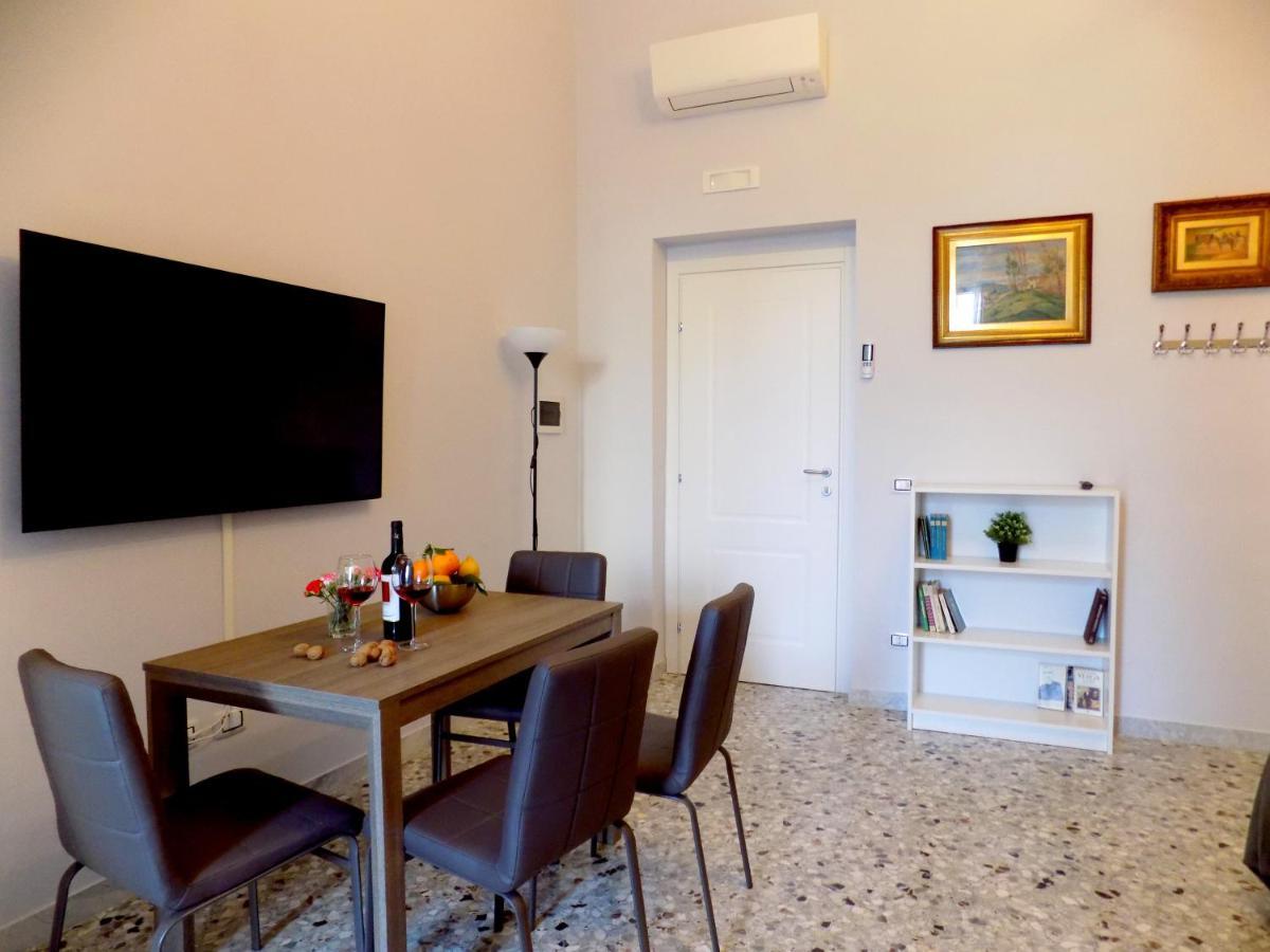 Treehouse Apartment Bari Exterior photo
